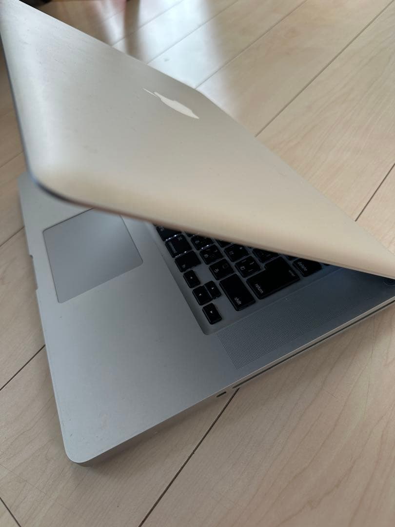 【2023年】　Macbook Pro メモリ16GB SSD 512GB 純正
