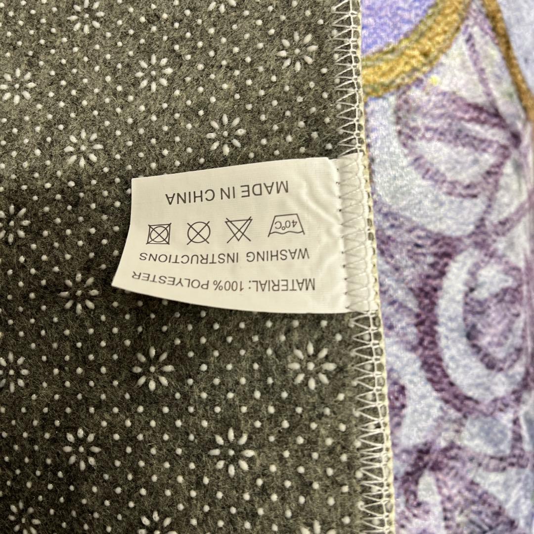 新品　モロッカン柄　アクセントラグ　パープル　140×200