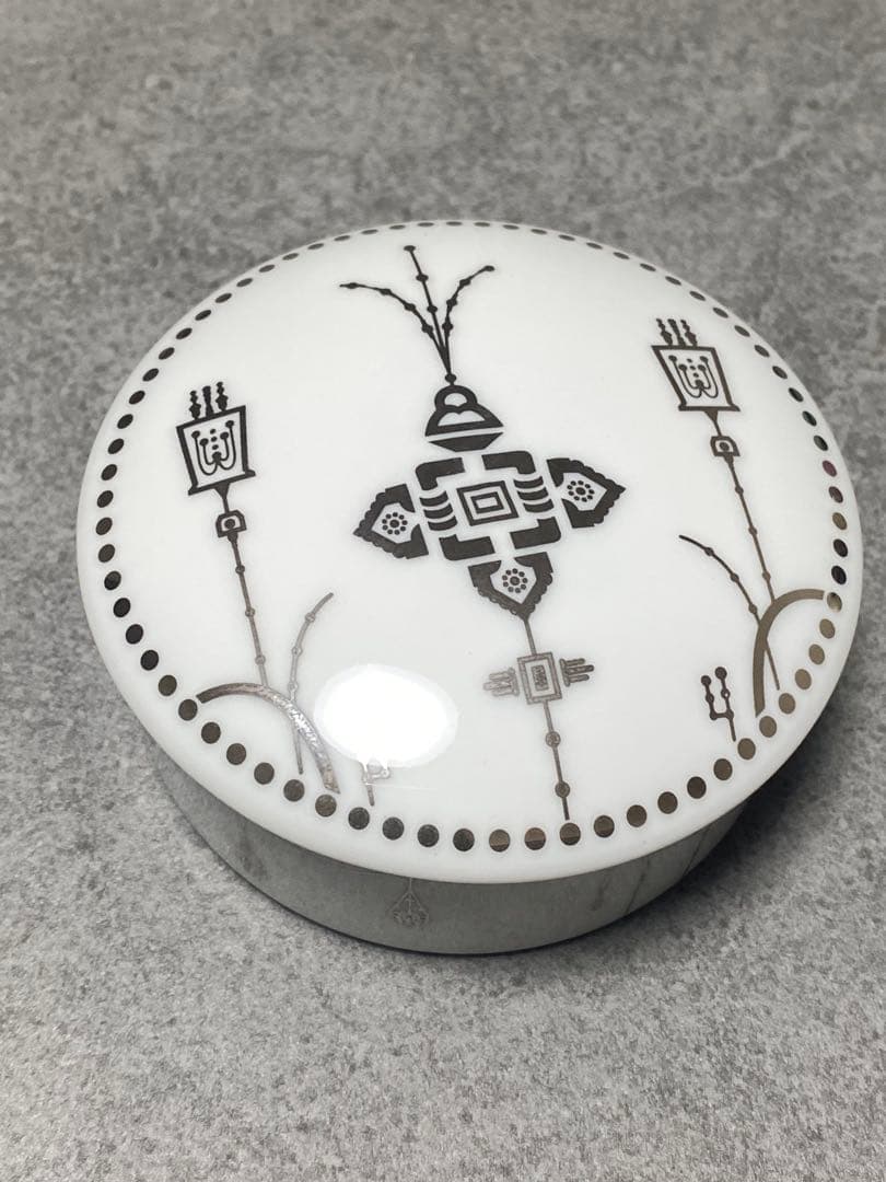 【新品未使用】ハリーウィンストン ジュエリーボックス 小物入れ