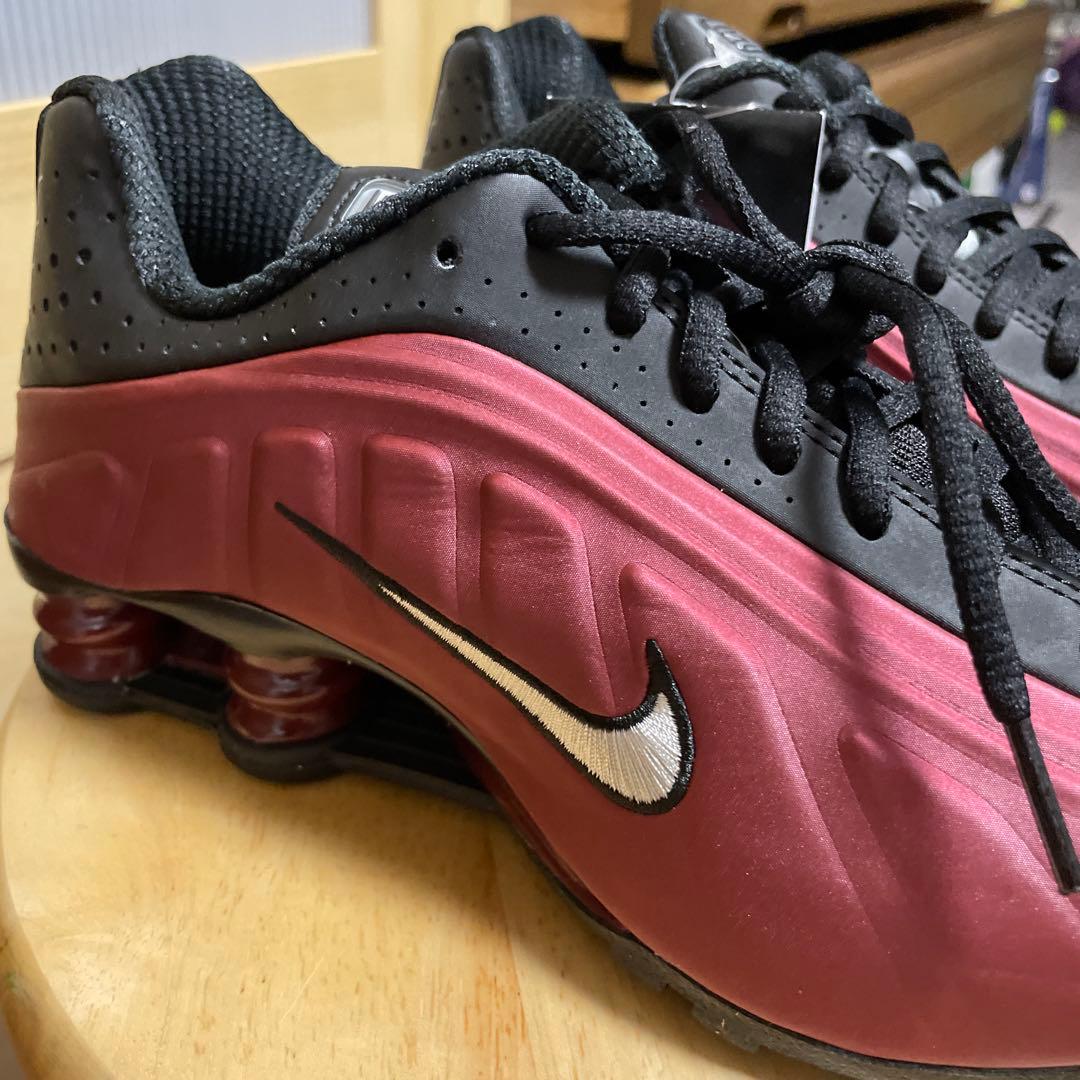 なゆナイキ　ショックスNike Women's Shox R4 AR24㎝