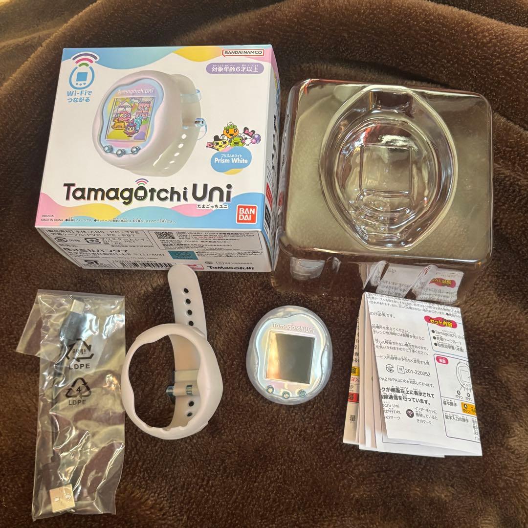 り*️様 Tamagotchi Uni Prism White たまごっちユニ