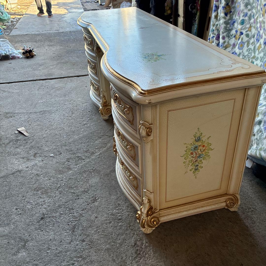 ホワイトキャビネット 花柄装飾 6引き出し