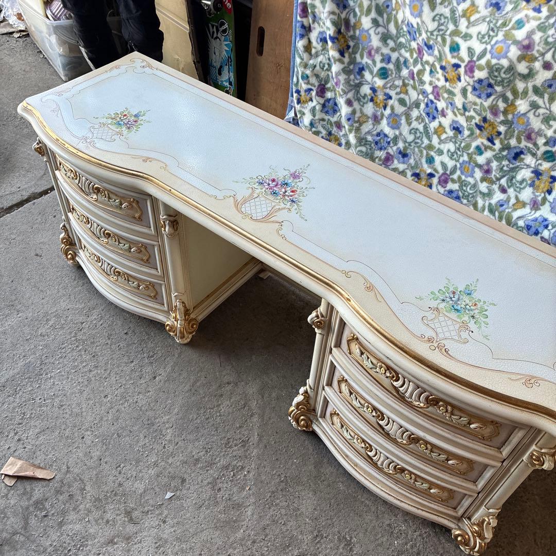 ホワイトキャビネット 花柄装飾 6引き出し