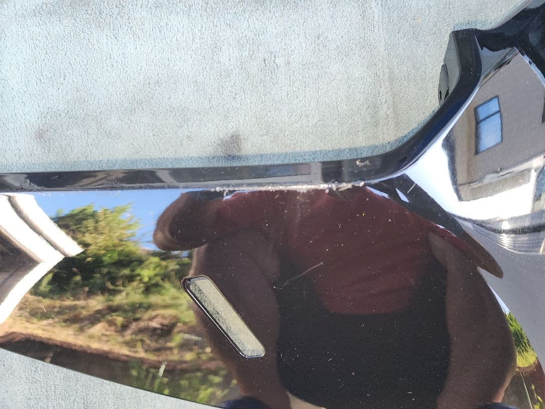 フォルツァSi MF12 カバーフロントサイドとカバーサイドのセット（右側のみ）