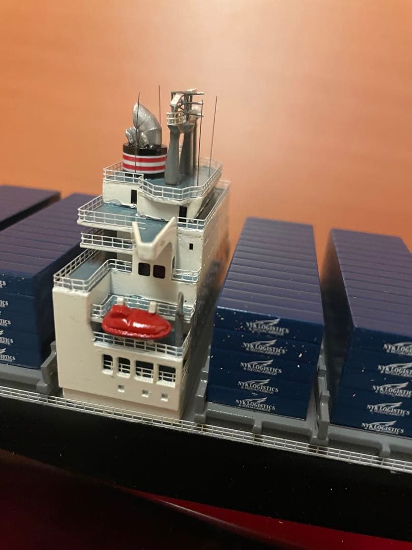 【貴重】船　模型　NYK LINE コンテナ船