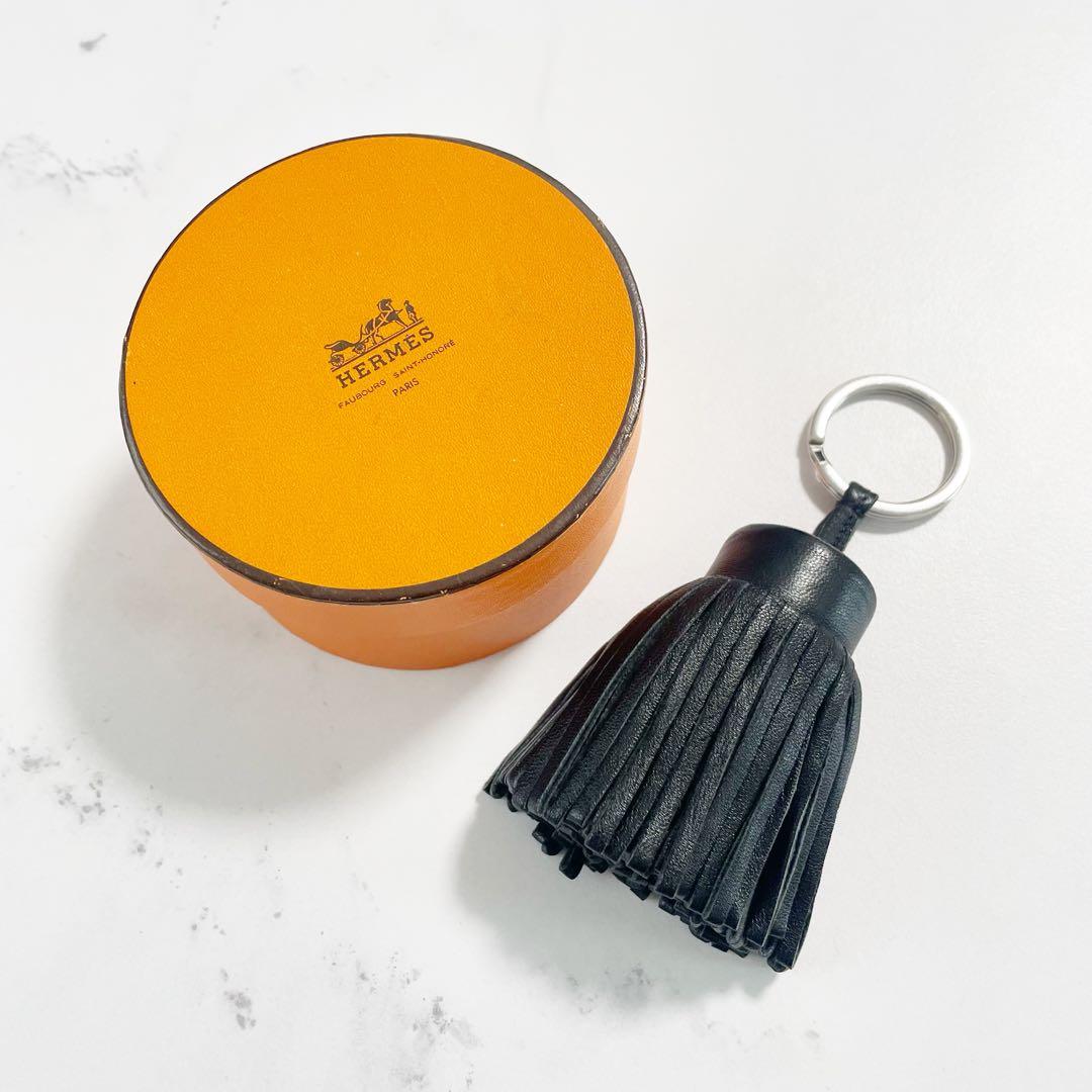 HERMES エルメス カルメン チャーム　キーホルダー　キーリング　ブラック