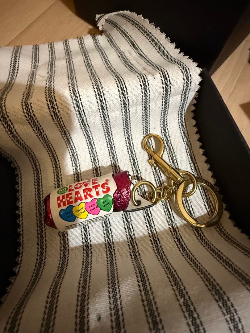 アニヤハインドマーチ ラブハートチャーム