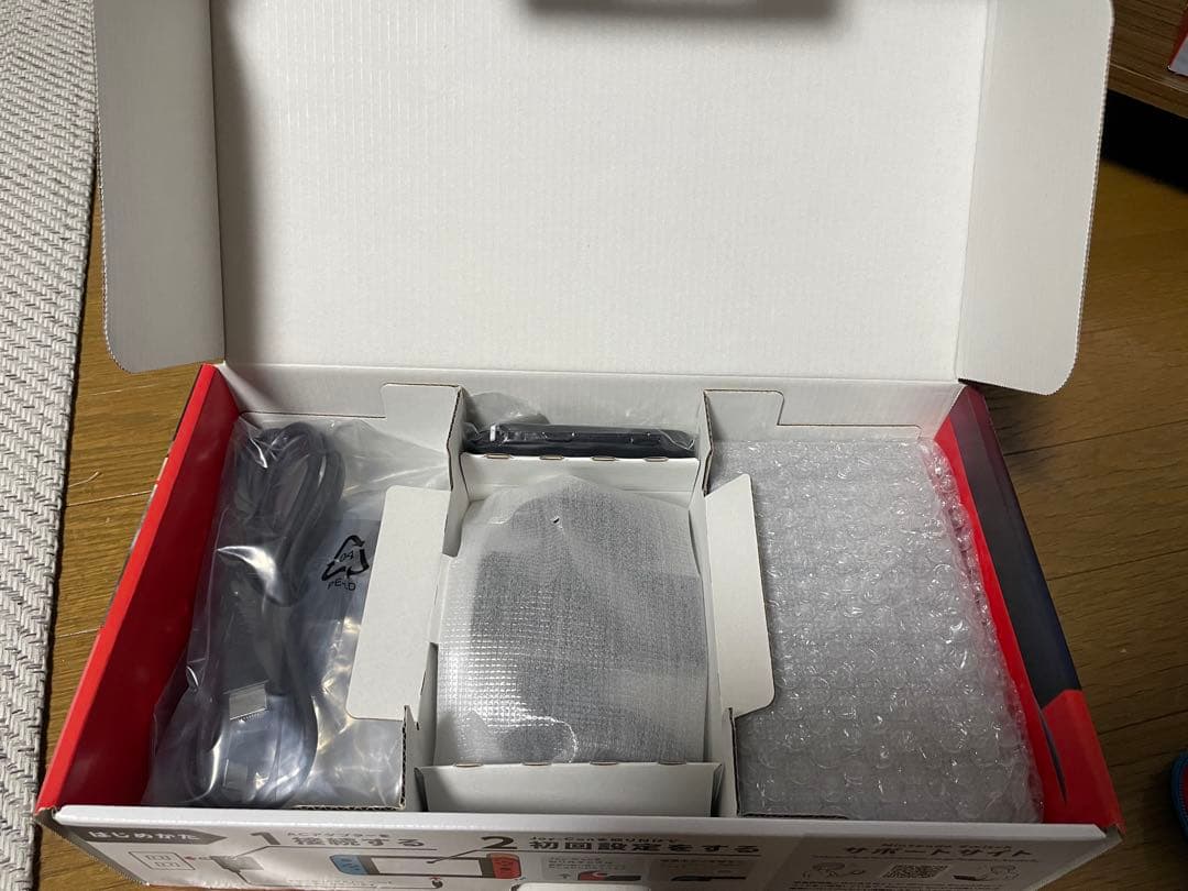 Nintendo Switch 本体　箱入り　256GB SDカード付き