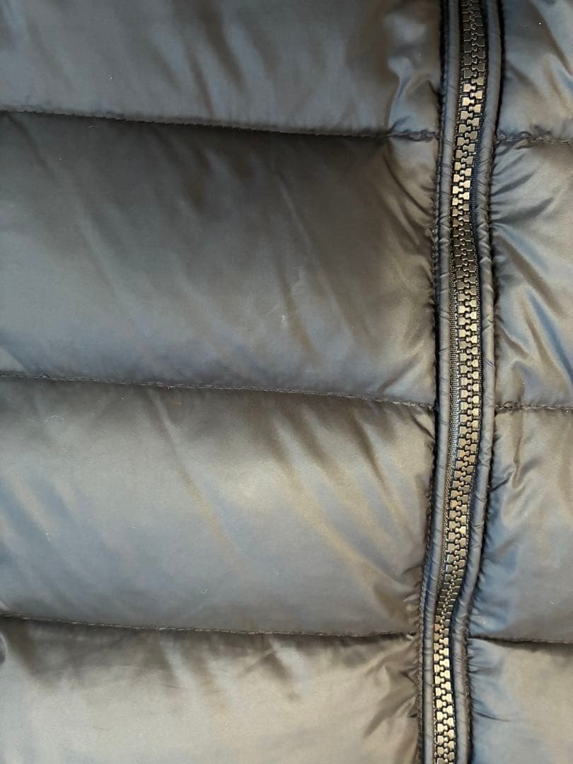 【ねこすけ】TATRAS SARMAファー付ロングダウン ブラック01