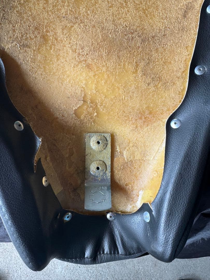 ハーレーダビットソン 純正オプション ブローラー ソロシート 使用少ない　美品