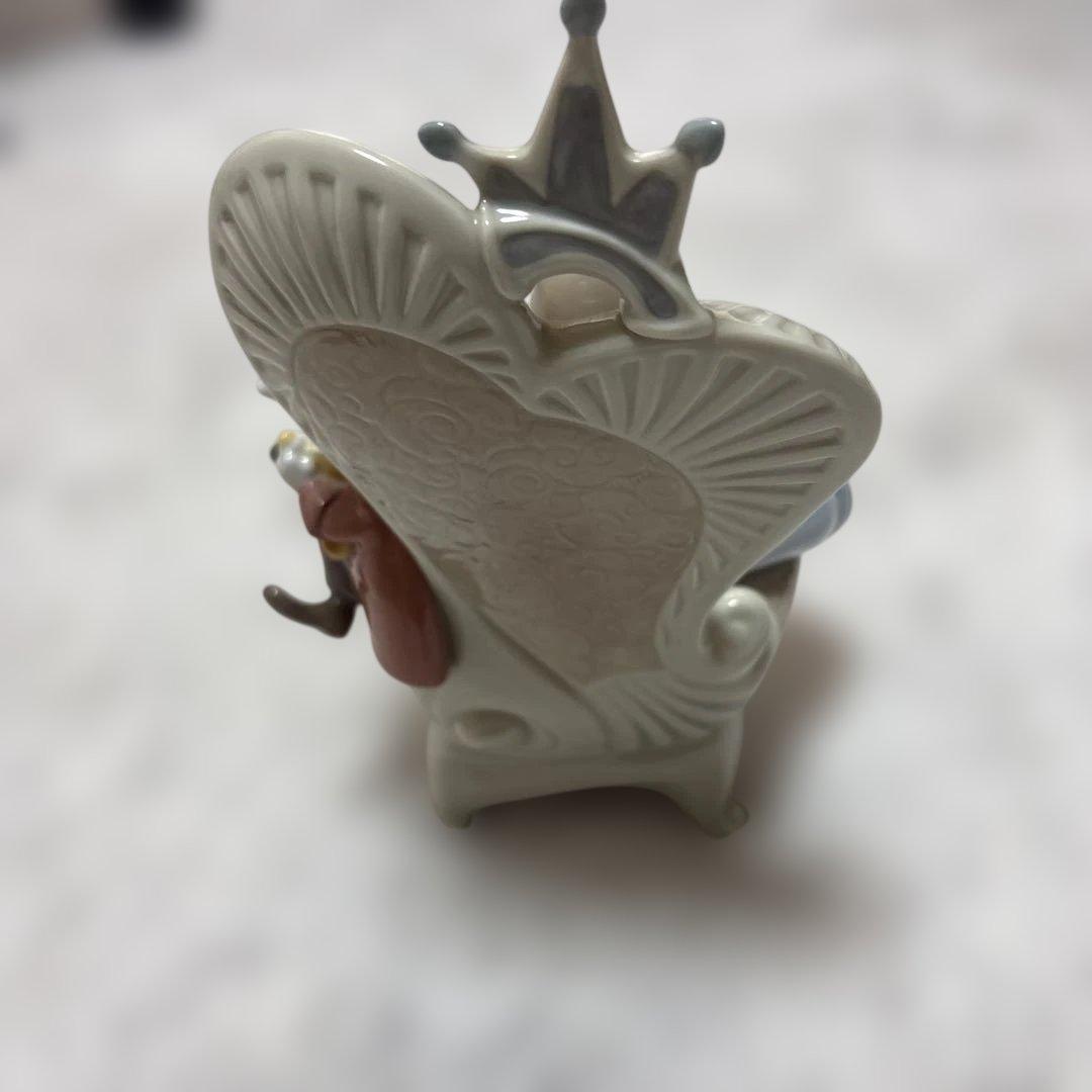 リヤドロ　 アリス・イン・ワンダーランド　不思議の国のアリス