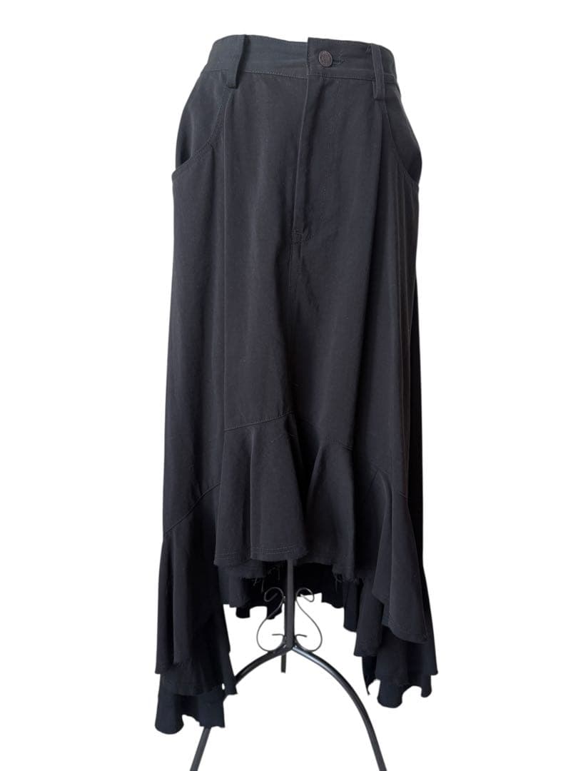 美品！Y's フリル付きブラックロングスカート