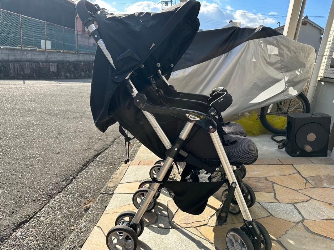 Combi コンビ ツインスピン 双子用 2人乗り ベビーカー