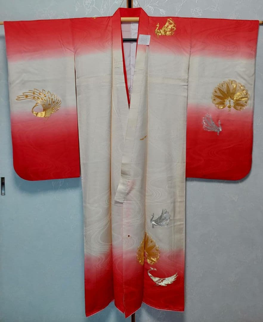 NA151アンティーク子供着物ジュニアサイズ正絹豪華金刺繍着丈134裄58センチ