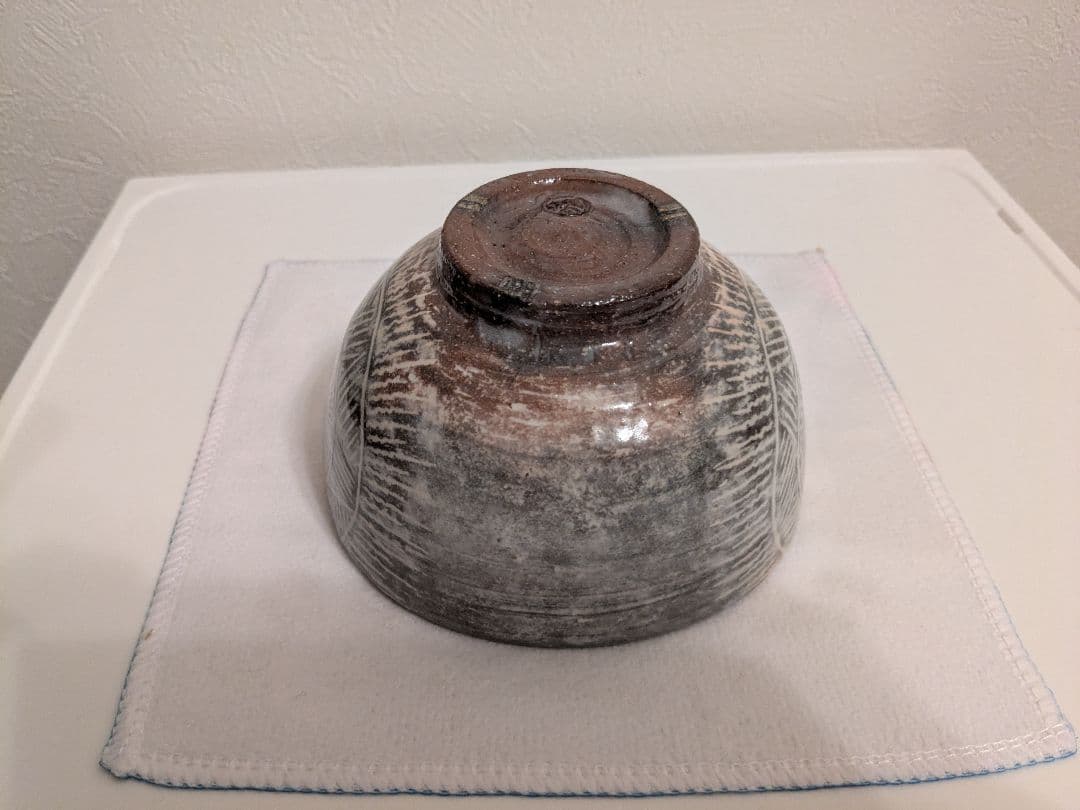 坂倉新兵衛　萩茶碗　共箱　口径11-12cm