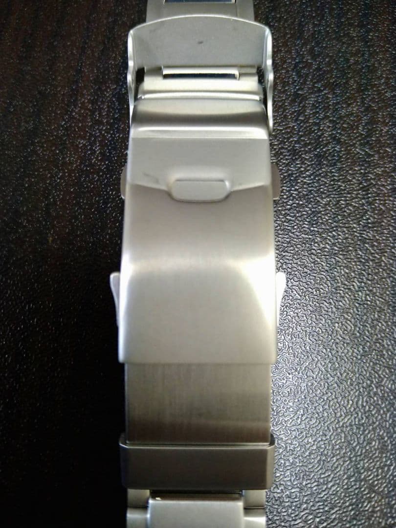 FROM JAPAN公式アカウント01様 CITIZEN チタンブレス