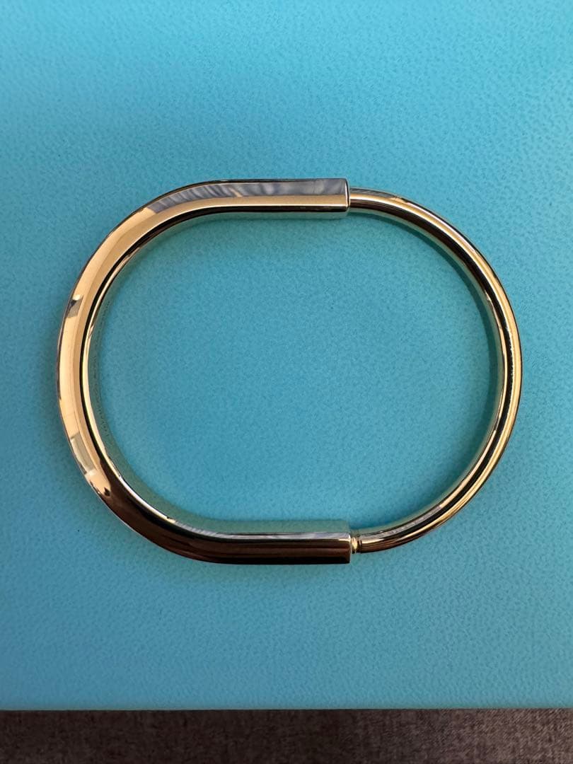 ティファニーロック　バングル　イエローゴールド