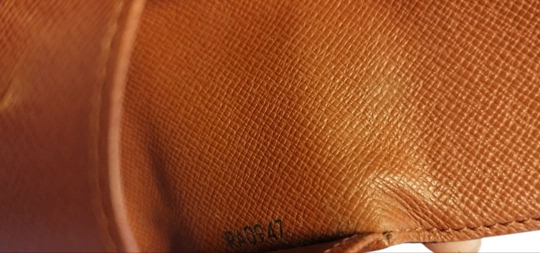 【鑑定済・ほぼ未使用】ルイヴィトン モノグラム キーケース 正規品