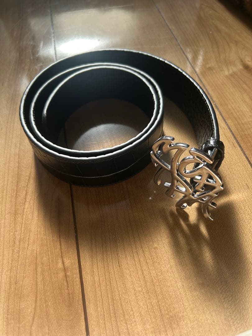 ア*ン様 mertra ベルト Ｍサイズ