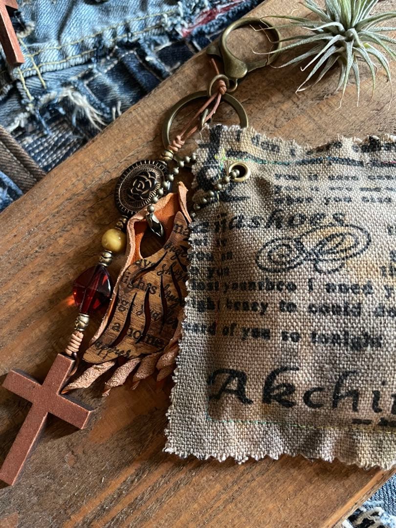 No.141フェザー with ヒノキチップチャーム‪·̩͙꒰ঌ