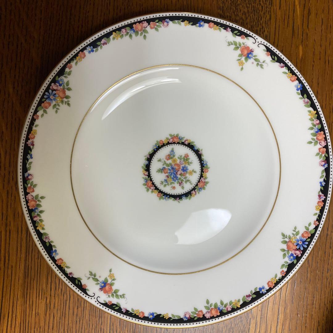 【新品】ウェッジウッド　オズボーン　食器セット　(小皿、中皿、大皿)各6枚