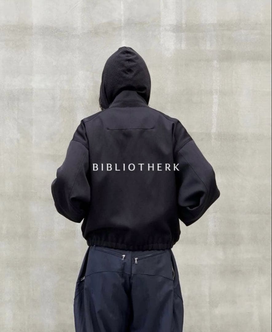 d*3様 GARDEN別注 BIBLIOTHERK DRAPED TRACKSU