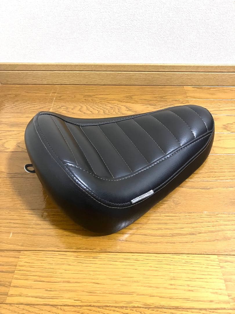 イージーライダース　ソロシート　シングル　スポーツスター　2003まで　ハーレー