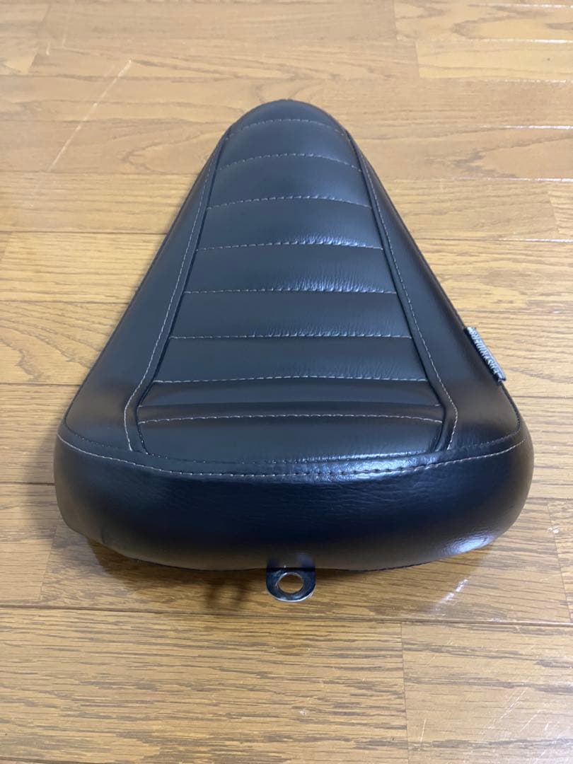 イージーライダース　ソロシート　シングル　スポーツスター　2003まで　ハーレー