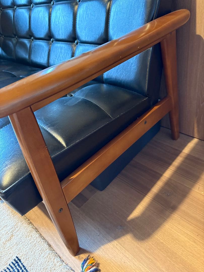 カリモク60 Kチェア 2シーター・スタンダードブラック　ソファ　最終価格です