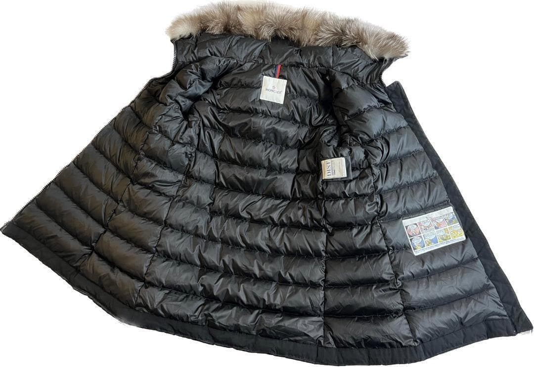 ☆新品未使用・本物保証☆MONCLER BLAVET ダウンジャケット 0 黒色