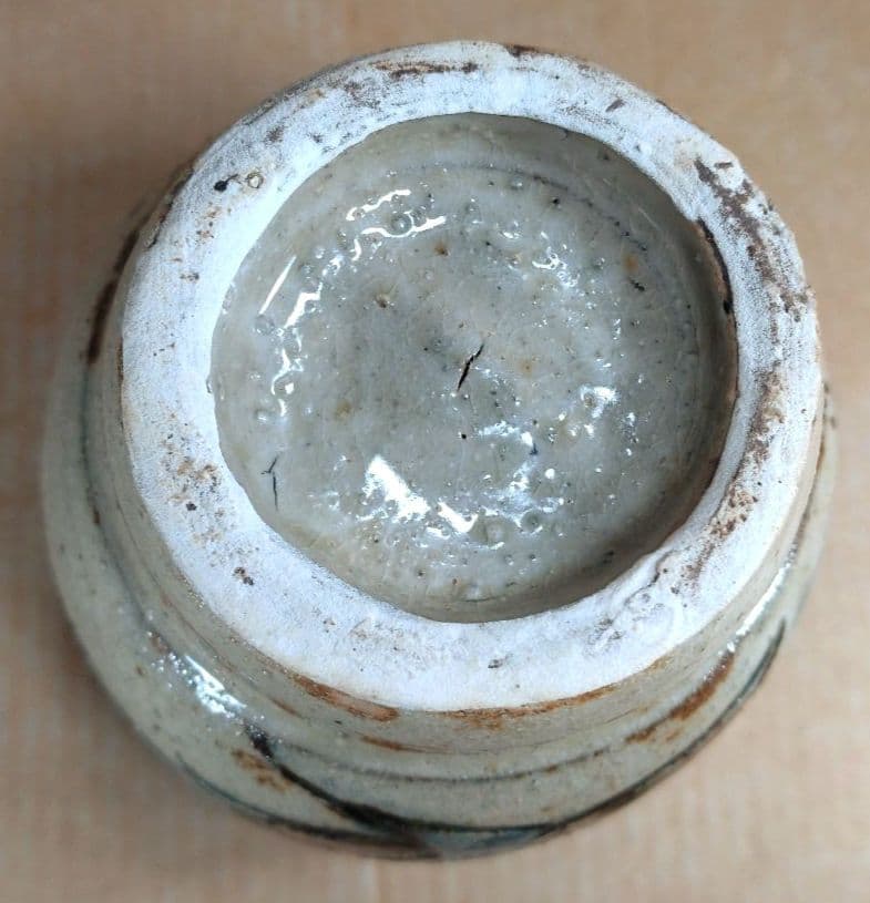 【本物保証】金城次郎 湯呑(魚紋）共箱(本人書付）栞 壷屋焼 人間国宝 美品