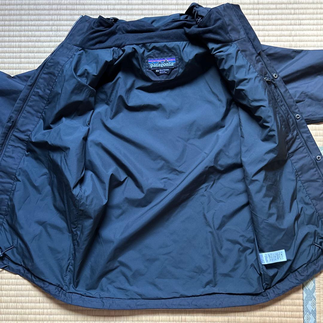 Patagonia ブラック マウンテンパーカー パタゴニア h2no 防水