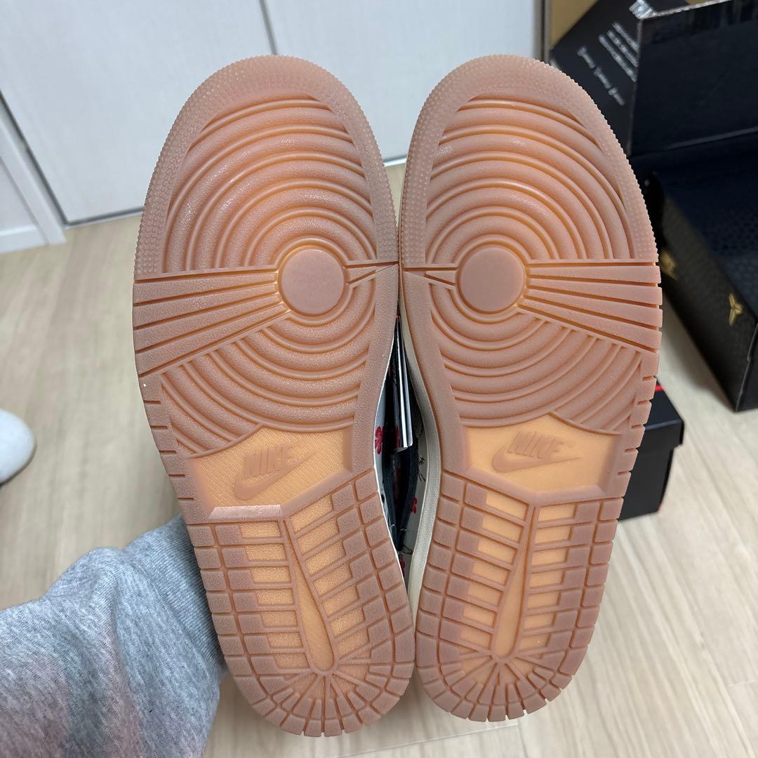 Nike Air Jordan 1 low 八村塁