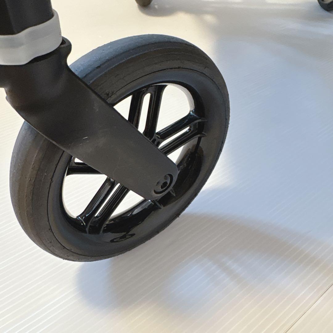 【美品】 サイベックス メリオ カーボン 黒 ベビーカー cybex MELIO