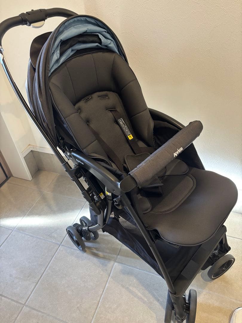 Aprica ラクーナクッションAGベビーカー