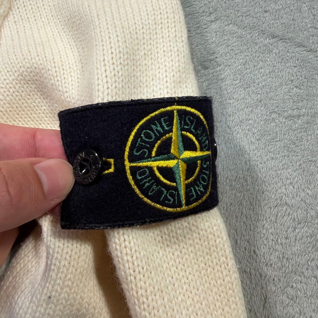 ストーンアイランド　カーディガン　ニット　アイボリー　 M 651550LA3