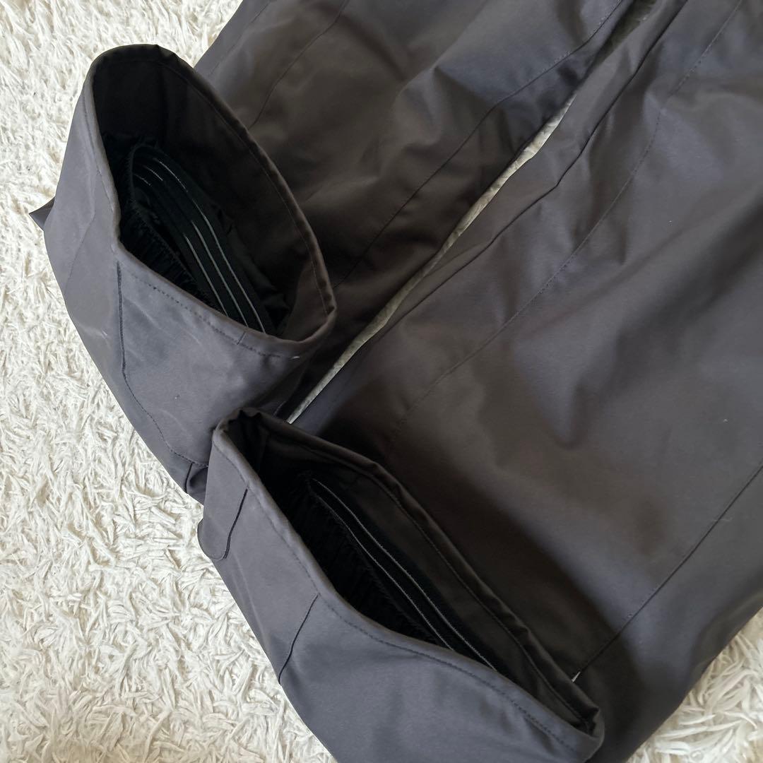 美品　Phenix フェニックス スキーウェア メンズ　M 上下セット