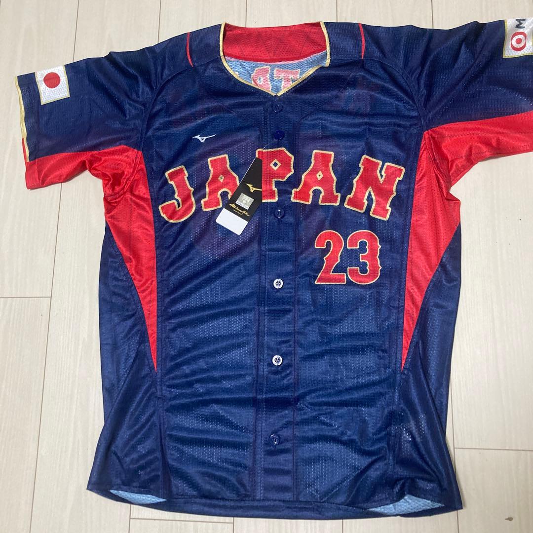 ラーズ・ヌートバー　WBC 2023年　侍ジャパン　ユニフォーム　ミズノプロ