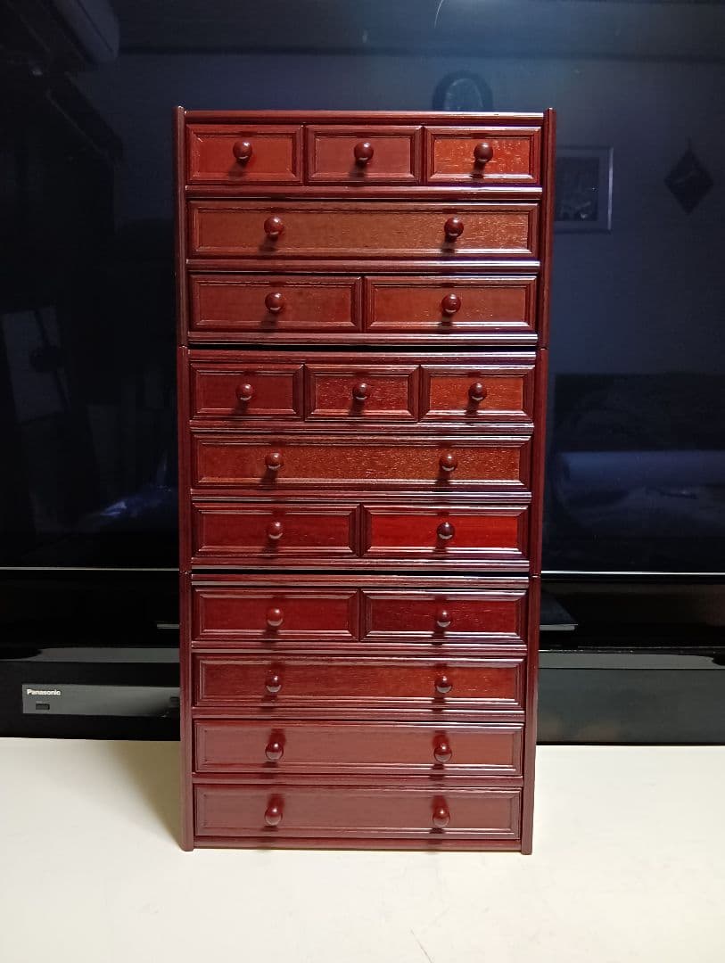 希少　1970's　ローズウッド　仕上げ　３分割式　小引き出し　１７杯　美品