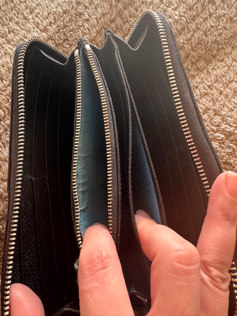 BVLGARIブルガリ 長財布　サークルロゴ ラウンドファフナー ブラック