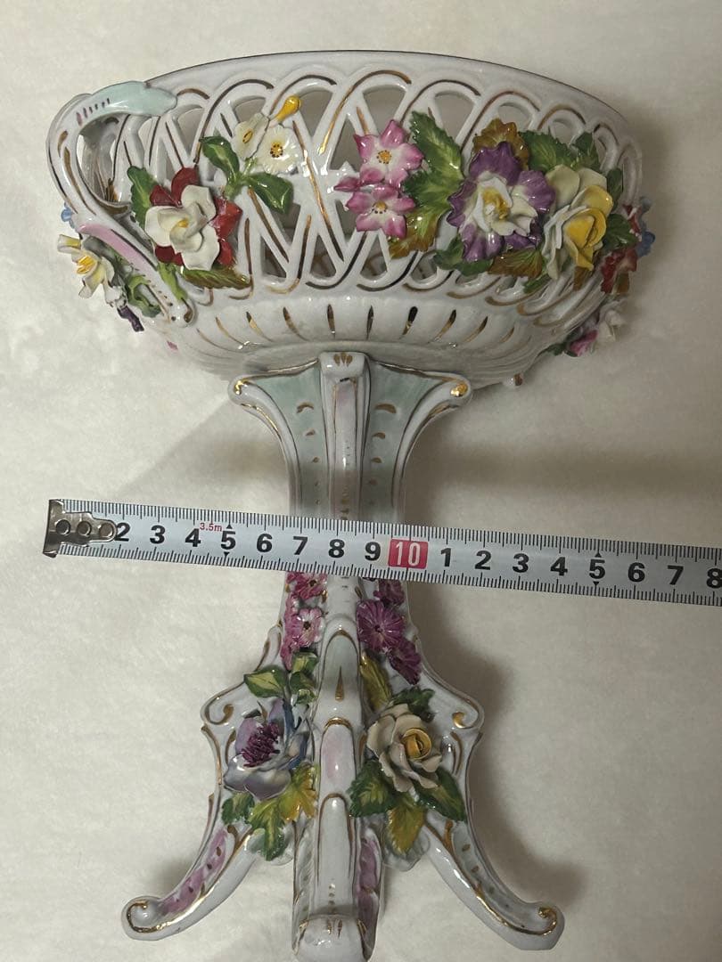 ドレスデン　「花文透かしコンポート」