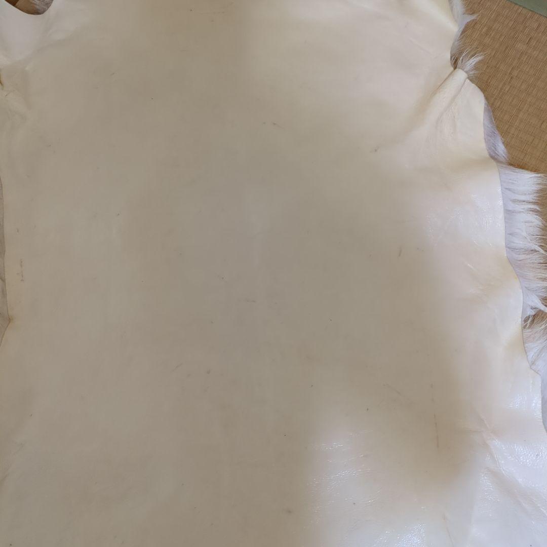 格安☆美品☆トナカイ一頭分の毛皮☆ 特大ラグマット