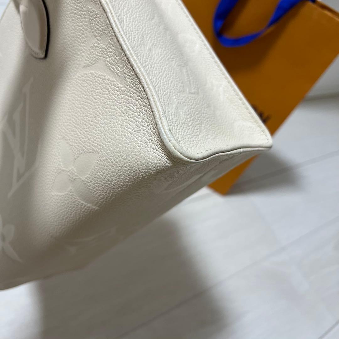 オンザゴー　PM M46569 アンプラント　クレーム　ホワイト