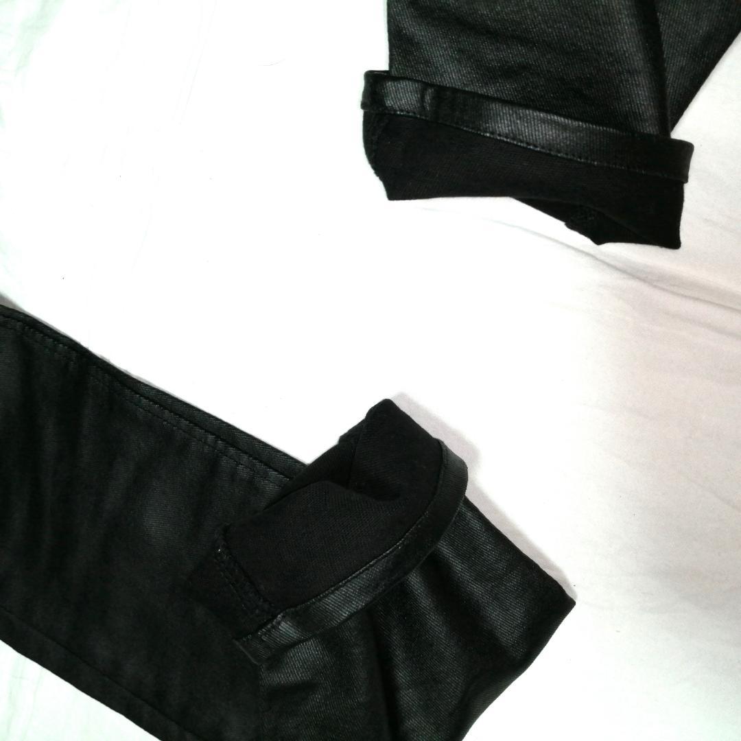 no id black コーティングストレッチベルテッドスキニー