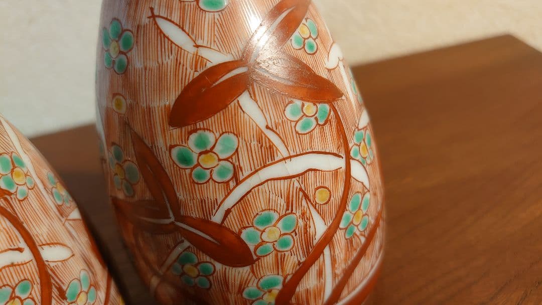 九谷焼 九谷 古九谷　飯田屋　宮本屋窯　赤絵　華草の図　江戸期　2客