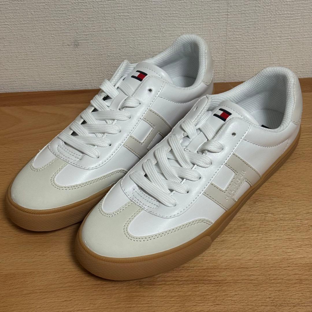 トミーヒルフィガー スニーカー Lexeih ホワイト メンズ レディース
