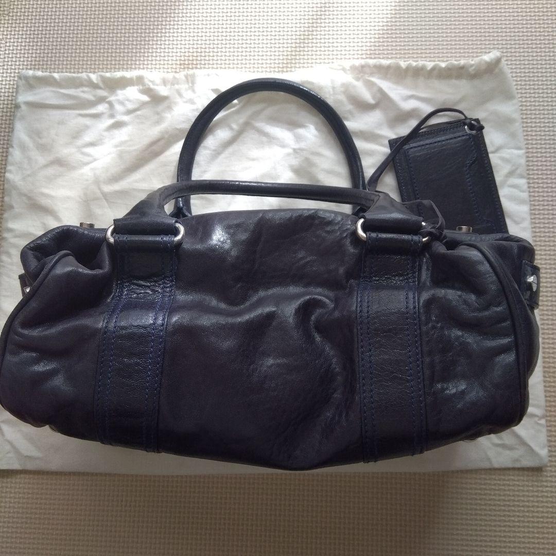 バレンシアガ　ホイッスル　ボストンバッグ　レザー　イタリア製