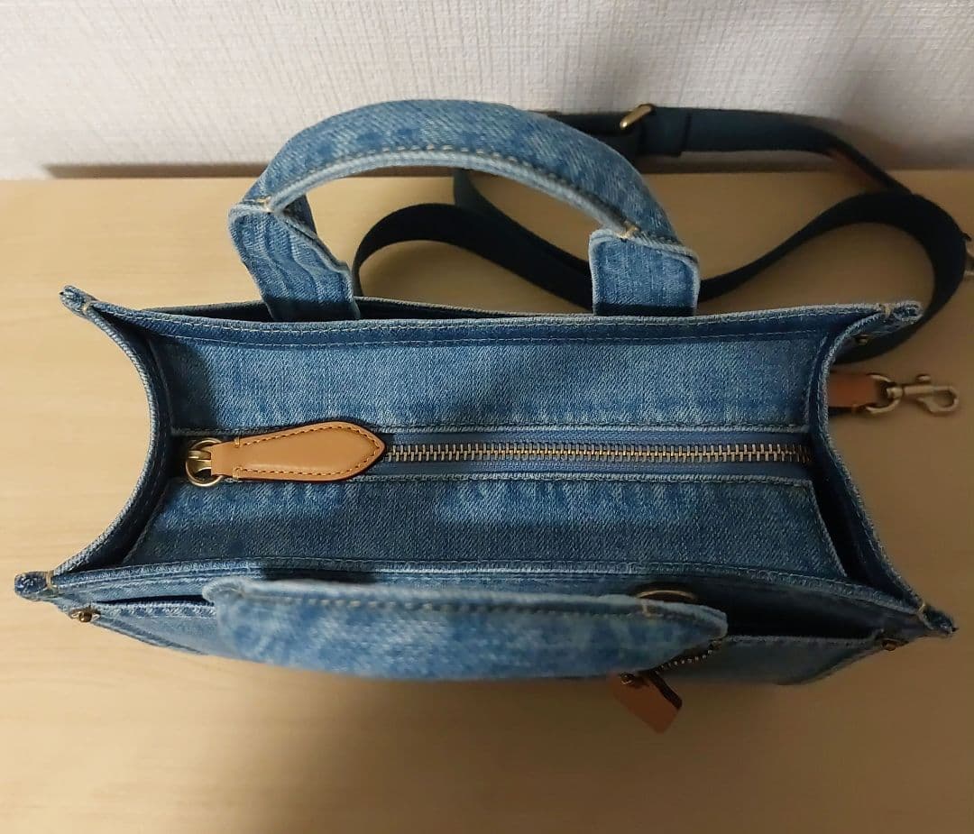 COACH/コーチ カーゴ トート 26 ショルダー CR659