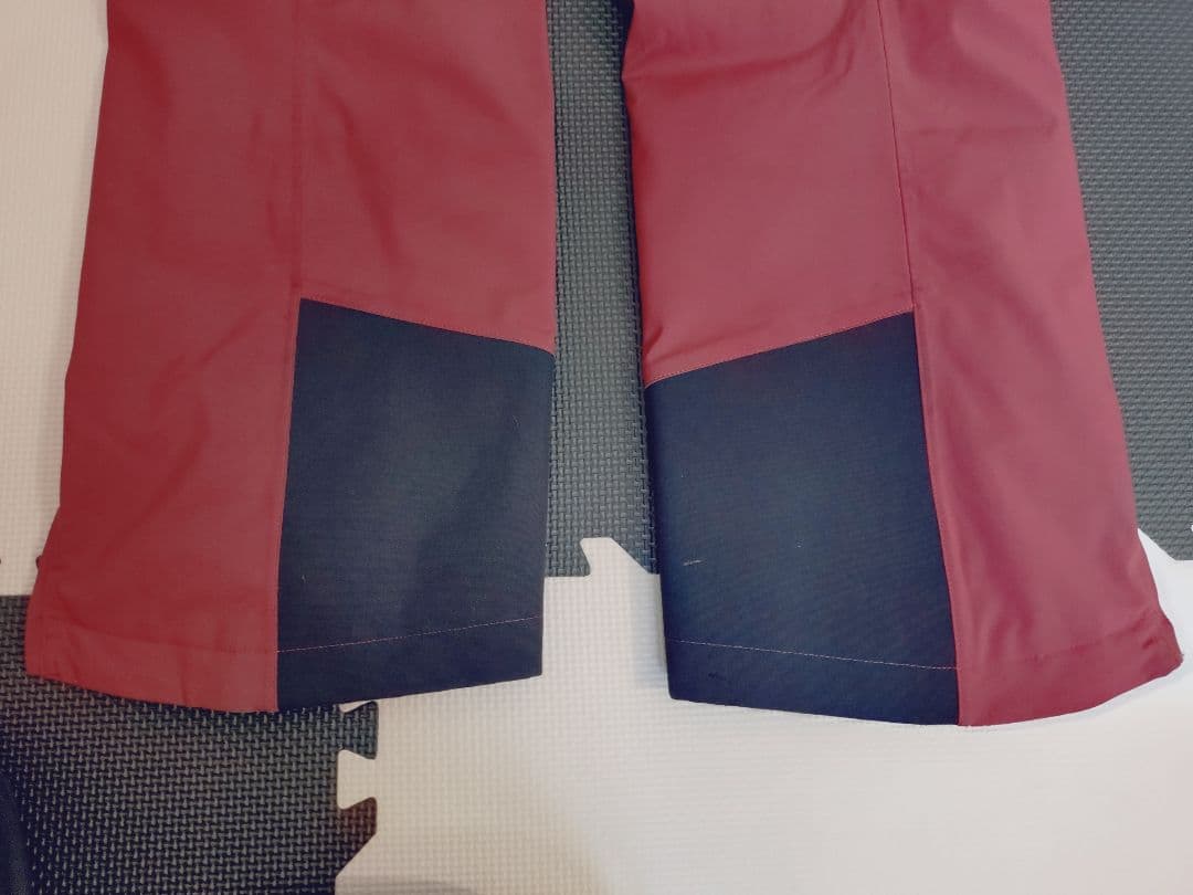 2024オガサカチームスキーウェア ジャケットS、パンツM エンジ色