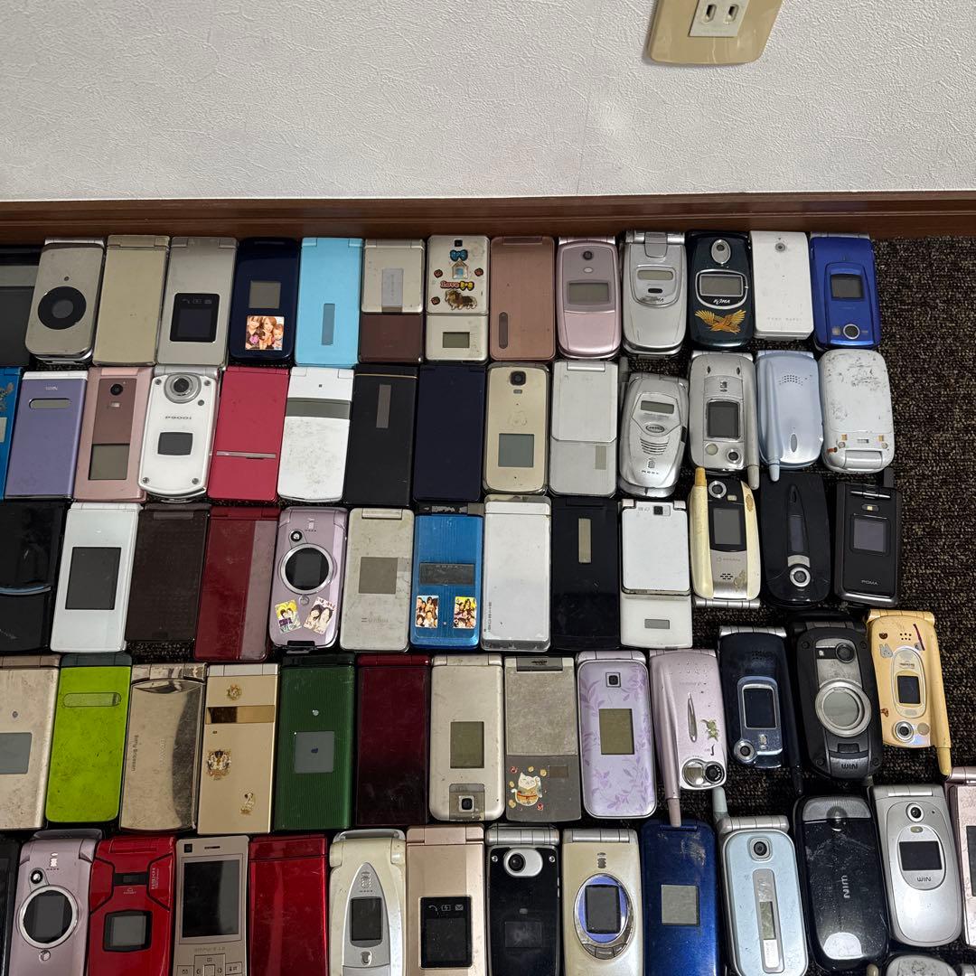 ガラケーまとめ売り-